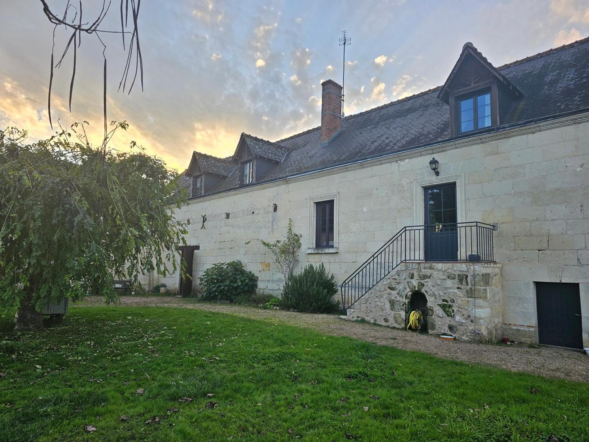 Отель La Grange Aux Moines Berthenay Экстерьер фото